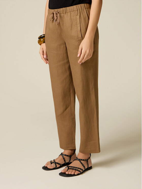 Oltre Oltre Pantaloni di tessuto P061J102597N0F2 Crema Regular Fit