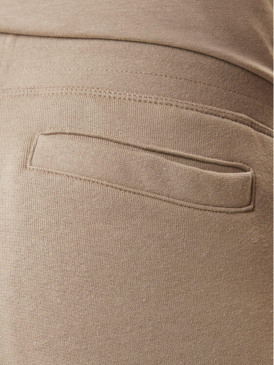 Guess Guess Jogginghose Z2YB22 K9V31 Beige Regular Fit