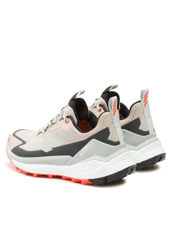 adidas adidas Trekingová obuv Terrex Free Hiker 2.0 Low GORE-TEX Hiking Shoes IG3202 Béžová