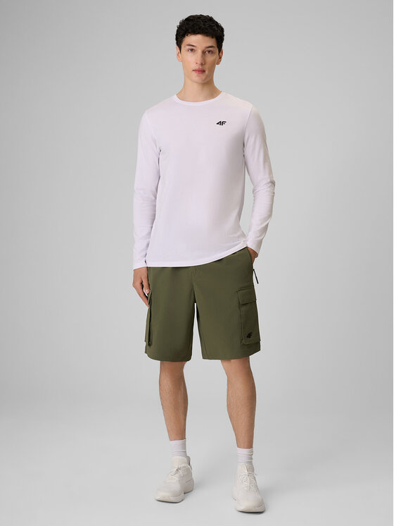 4F 4F Szorty materiałowe ESSENTIAL Khaki Regular Fit