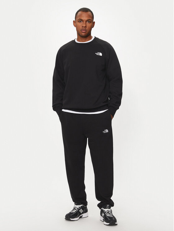 The North Face The North Face Teplákové nohavice Essential NF0A8A6J Čierna Relaxed Fit