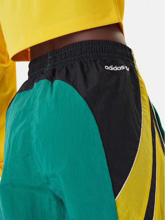 adidas adidas Teplákové kalhoty Sport Santiago KD2971 Zelená Loose Fit