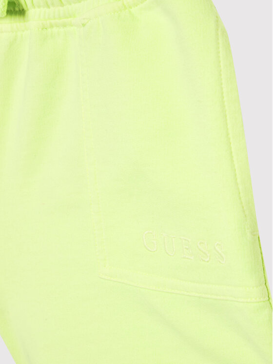 Guess Guess Szorty sportowe J2GD01 KB4O0 Zielony Regular Fit