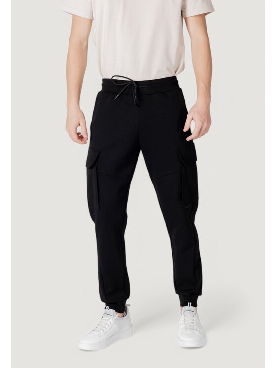 Antony Morato Antony Morato Spodnie dresowe REGULAR FIT WITH LOGOED RUBBER FLAG Czarny Regular Fit
