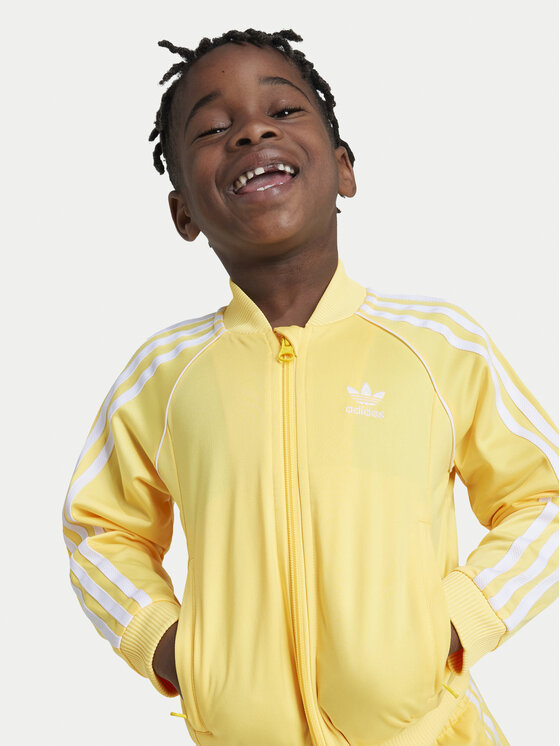 adidas Survetement adicolor SST IY4795 Jaune Regular Fit