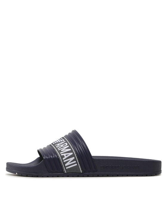 Emporio Armani Emporio Armani Klapki XVPS05 XN744 S462 Granatowy