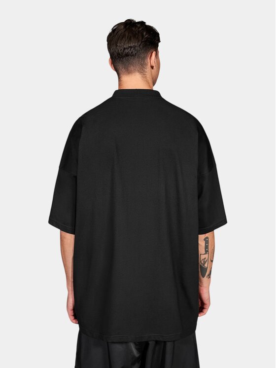 MADE BY SOCIETY MADE BY SOCIETY T-Shirt Hush Offscript - T17840 Czarny Basic Fit