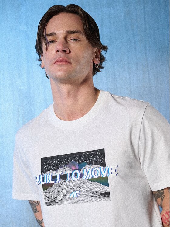 4F 4F T-Shirt IN MOTION Biały Regular Fit