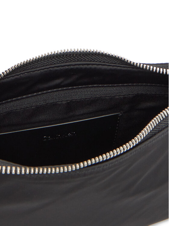 Calvin Klein Jeans Calvin Klein Jeans Torbica Satin Nylon Small Shoulder Bag LV04K3219G Crna