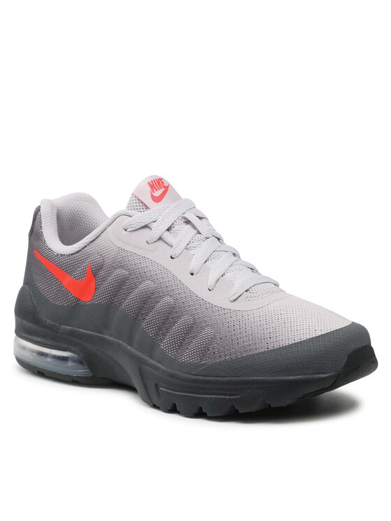 Nike max air invigor hotsell