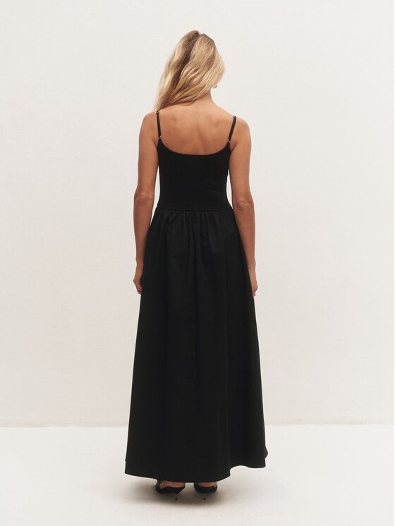 Le Collet Le Collet Sukienka letnia JOA Czarny Flare Fit