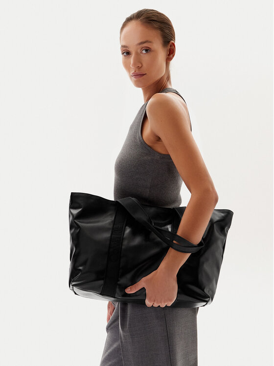 Calvin Klein Calvin Klein Borsetta Ultralight Water Repellent Tote LV04F3211G Nero