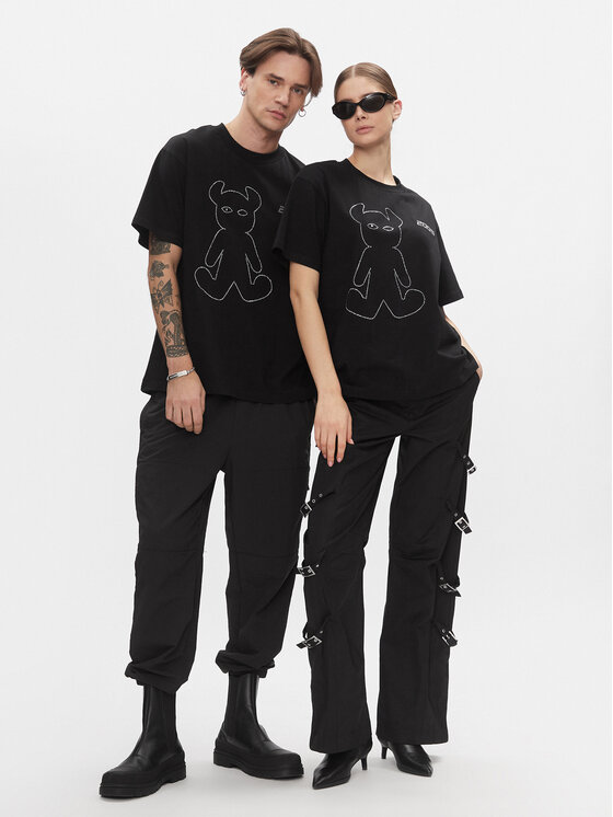 2005 2005 T-Shirt Unisex Horned Schwarz Regular Fit