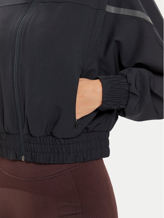 Under Armour Under Armour Αντιανεμικό UA Unstoppable Crop 1386479 Μαύρο Regular Fit