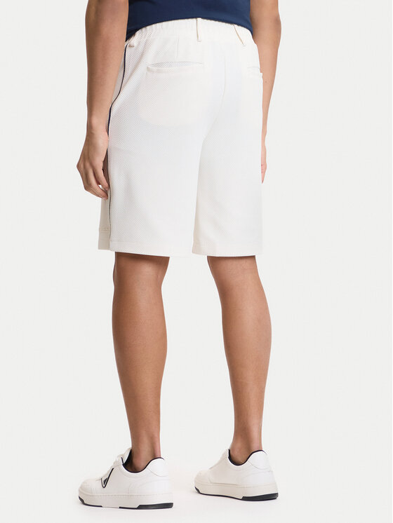 Guess Guess Pantaloncini sportivi Z6GD11 K3210 Écru Regular Fit