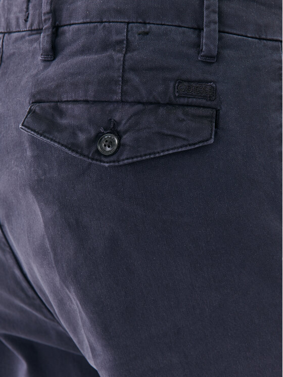 Guess Guess Pantaloni chino M3YB27 WFIO3 Blu scuro Slim Fit