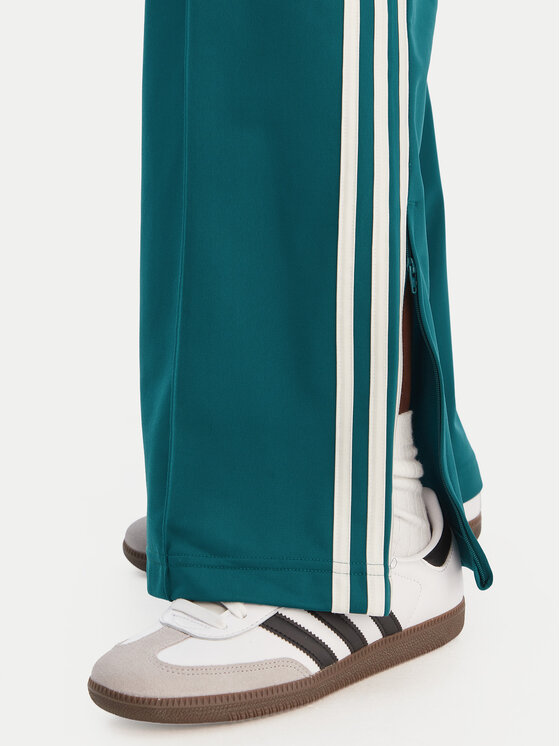 adidas adidas Spodnji del trenirke Firebird KG3701 Zelena Loose Fit