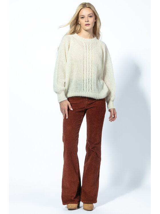 Fobya Fobya Sweter LEKKI BEZSZWOWY SWETER Z WEŁNY ALPAKI F1732 Écru Classic Fit