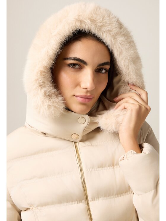 Oltre Oltre Giubbotto piumino F002R001482N002 Écru Slim Fit