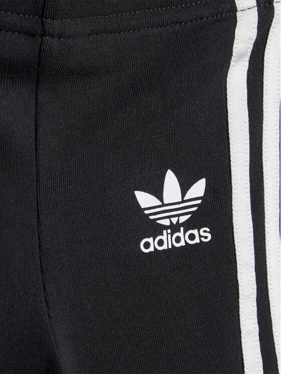 adidas adidas Set majica dugih rukava i leggins JC7867 Crna Flared Fit