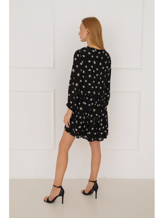 Entelier Entelier Sukienka elegancka z falbaną Czarny Comfortable Fit