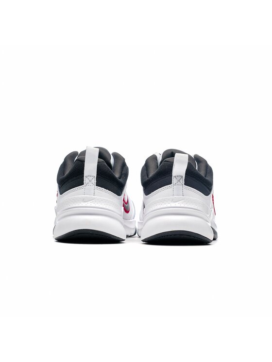 Nike Nike Sneakersy DEFYALLDAY Biały