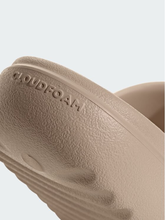adidas adidas Klapki 140033 Brązowy jasny