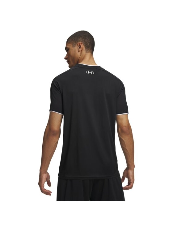 Under Armour Under Armour Koszulka techniczna 6009875 Czarny Regular Fit