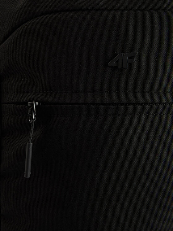 4F 4F Plecak BASIC+ Czarny