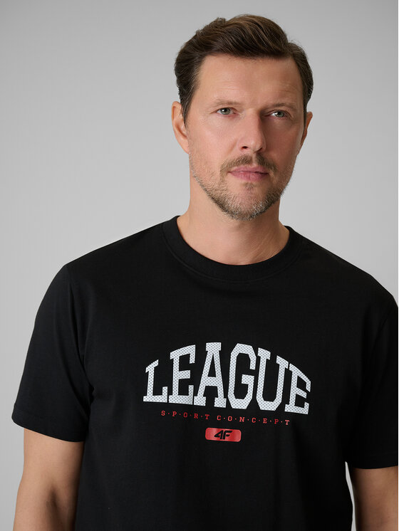 4F 4F T-Shirt SPORTS CLUB Czarny Regular Fit