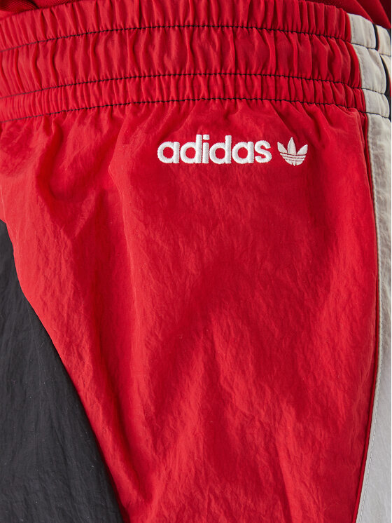 adidas adidas Sportinės kelnės Sport Santiago KC9116 Juoda Loose Fit