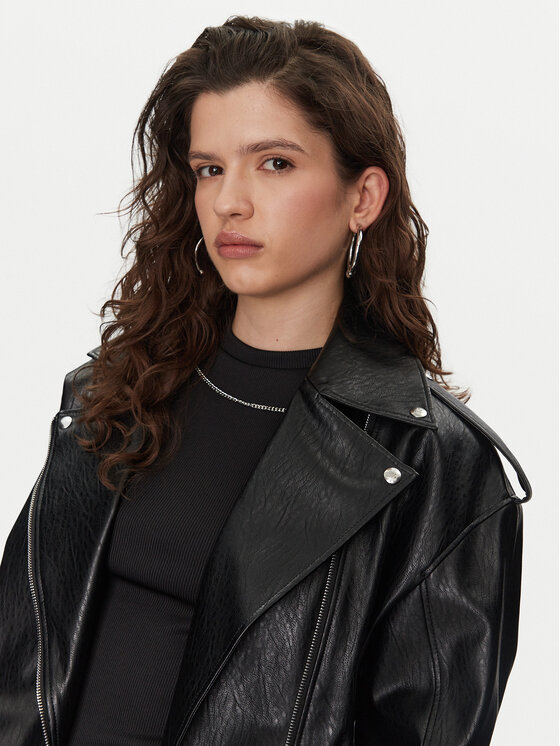 HUGO HUGO Jacke aus Kunstleder Alipha-1 50530031 Schwarz Relaxed Fit