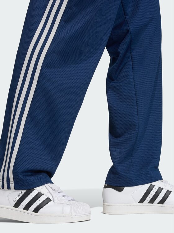 adidas adidas Spodnie dresowe 169003 Granatowy Loose Fit