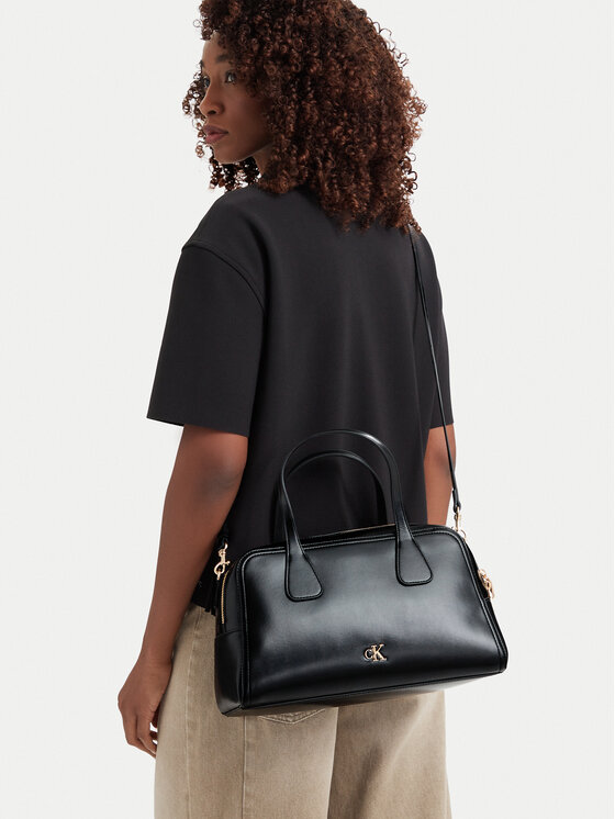 Calvin Klein Дамска чанта Ck Medium Bowling Bag LV04F3610G Черен