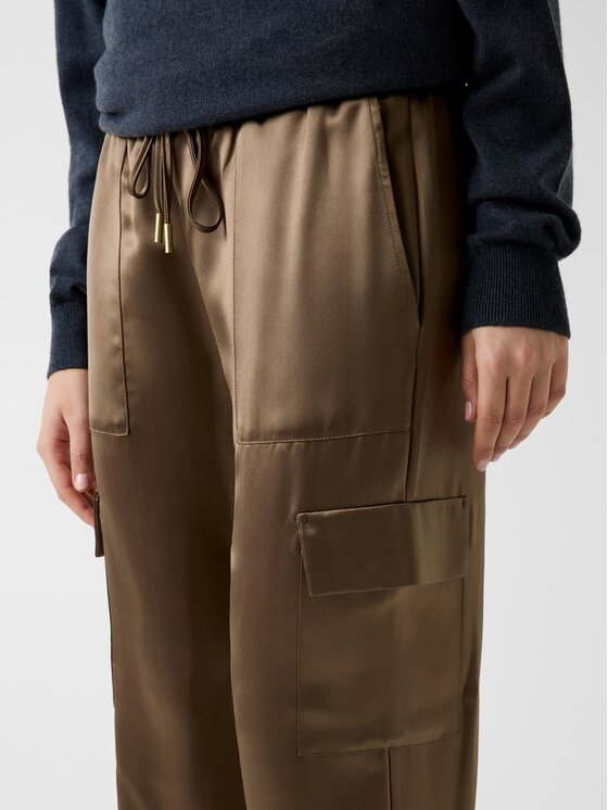 Guess Guess Pantaloni di tessuto 172809 Marrone Slim Fit