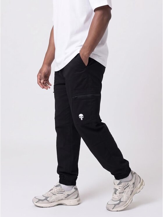 Marvel Marvel Joggery Punisher 132401 Czarny Regular Fit