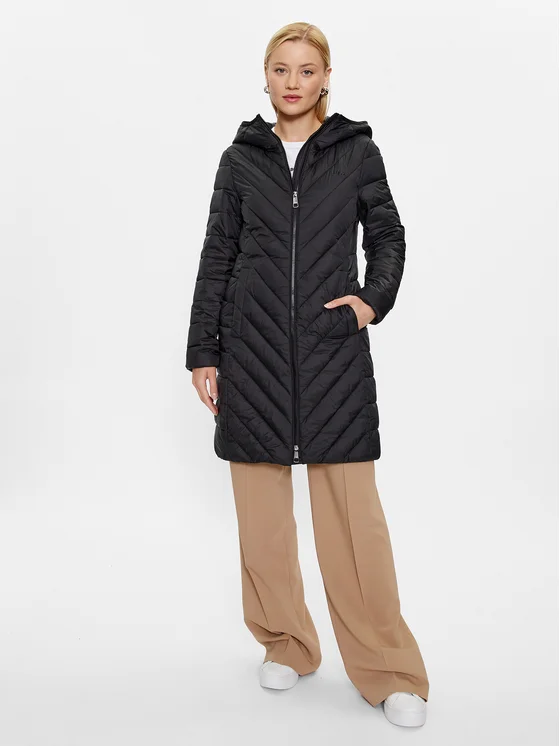 Boss Daunenjacke 50494810 Schwarz Regular Fit