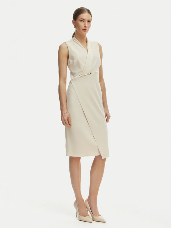 Rinascimento Rinascimento Koktejlové šaty CFC0128108003 Béžová Slim Fit