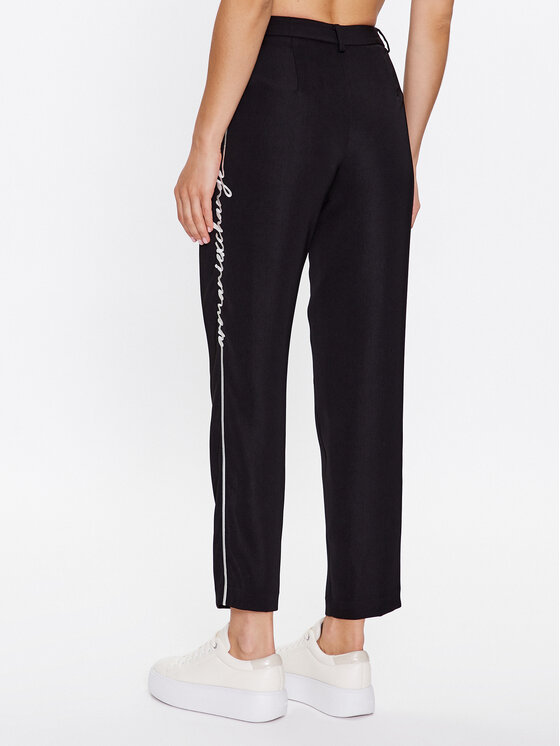 Armani Exchange Armani Exchange Штани з тканини 6RYP05 YN4LZ 1200 Чорний Regular Fit