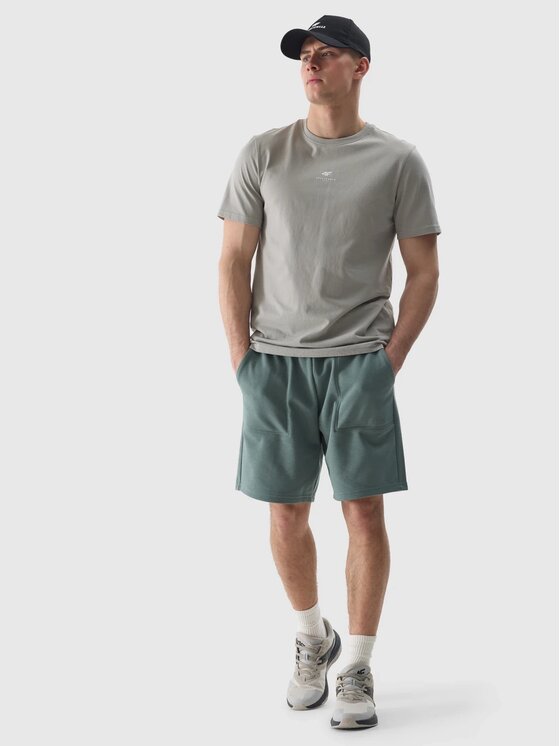 4F 4F Pantaloncini di tessuto 4FWSS24TSHOM330-43S Verde Regular Fit
