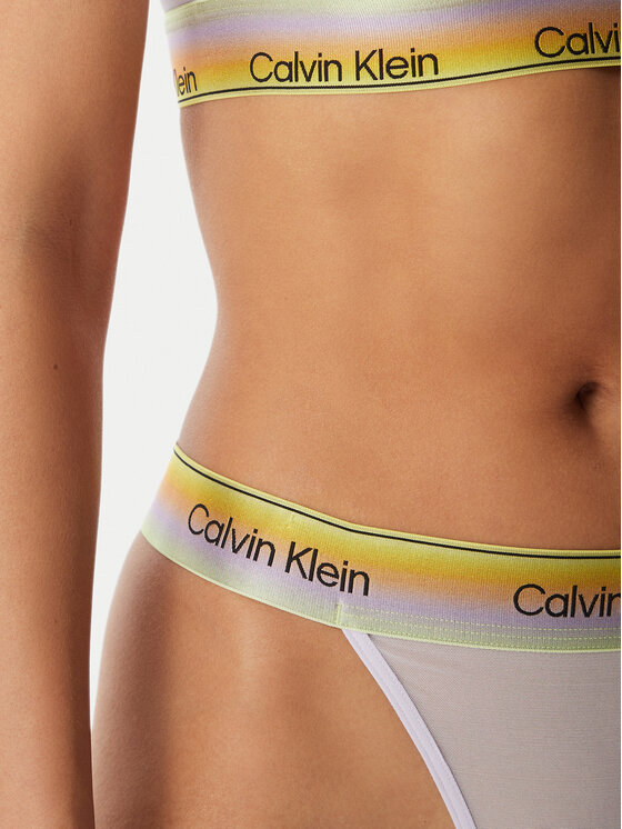 Calvin Klein Underwear Calvin Klein Underwear Kalhotky string LV00QF8856 Světle fialová