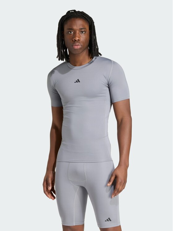 adidas adidas Koszulka techniczna 136941 Szary Fitted Fit