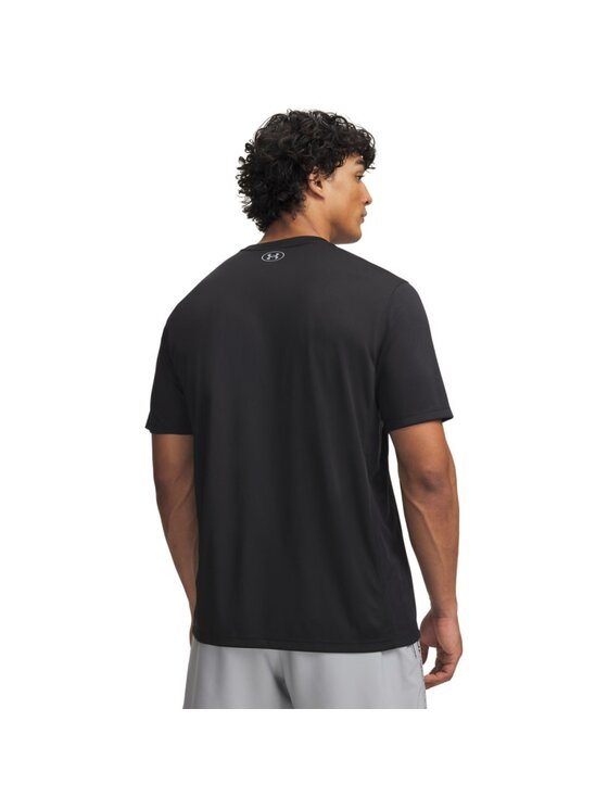 Under Armour Under Armour Koszulka techniczna 6013801 Czarny Regular Fit