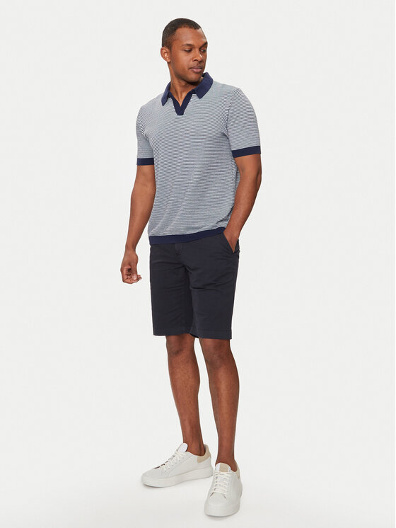 Baldessarini Baldessarini Pantaloncini di tessuto B1 16939/000/2402 Blu scuro Regular Fit