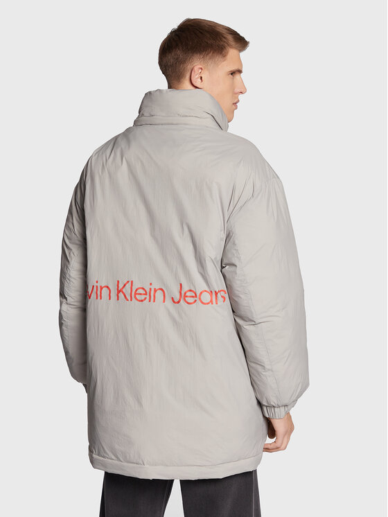 Calvin Klein Jeans Calvin Klein Jeans Зимно яке J30J321907 Сив Relaxed Fit