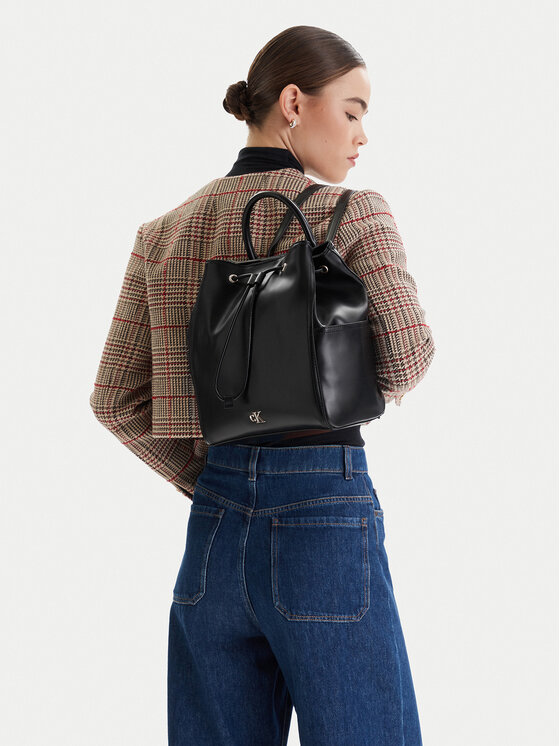 Calvin Klein Calvin Klein Batoh Ck Drawstring Backpack LV04F3329G Černá