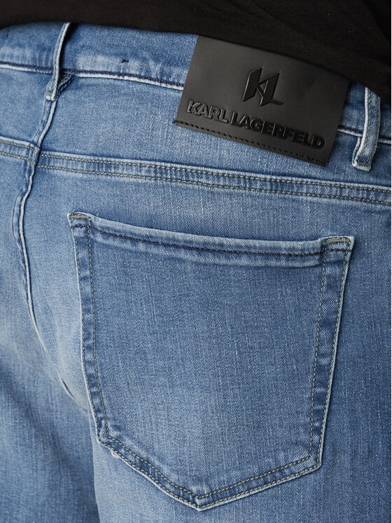 KARL LAGERFELD KARL LAGERFELD Džínsové šortky 265590 562843 Modrá Regular Fit