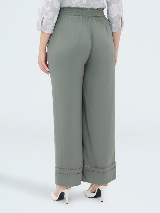 Fiorella Rubino Fiorella Rubino Pantaloni di tessuto P042T005287N025 Verde Regular Fit