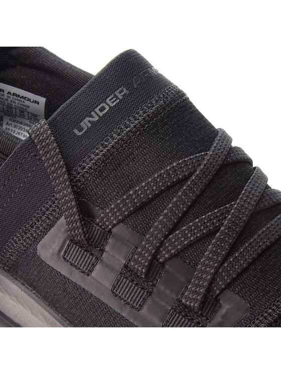 Under armour adapt top