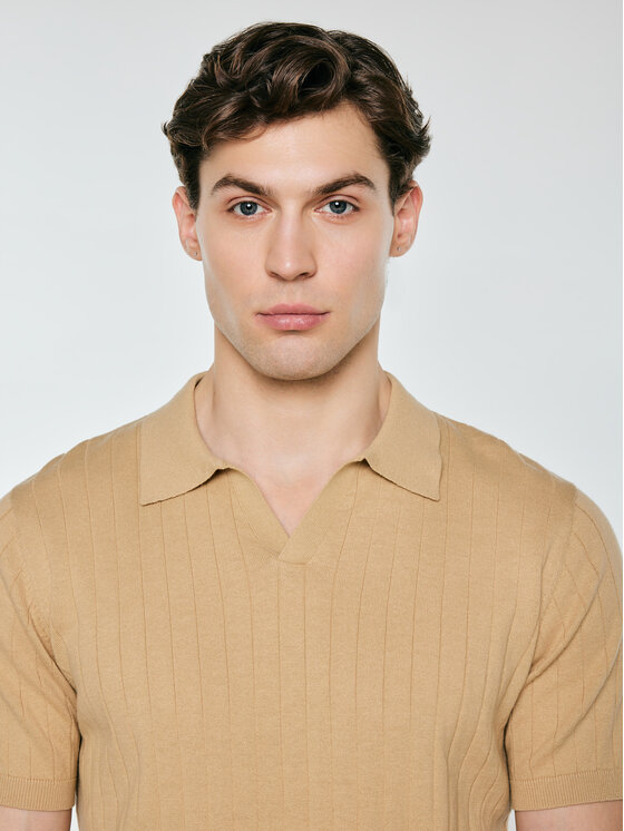 BIG STAR BIG STAR Sweter MATISONIS Beżowy Basic Fit